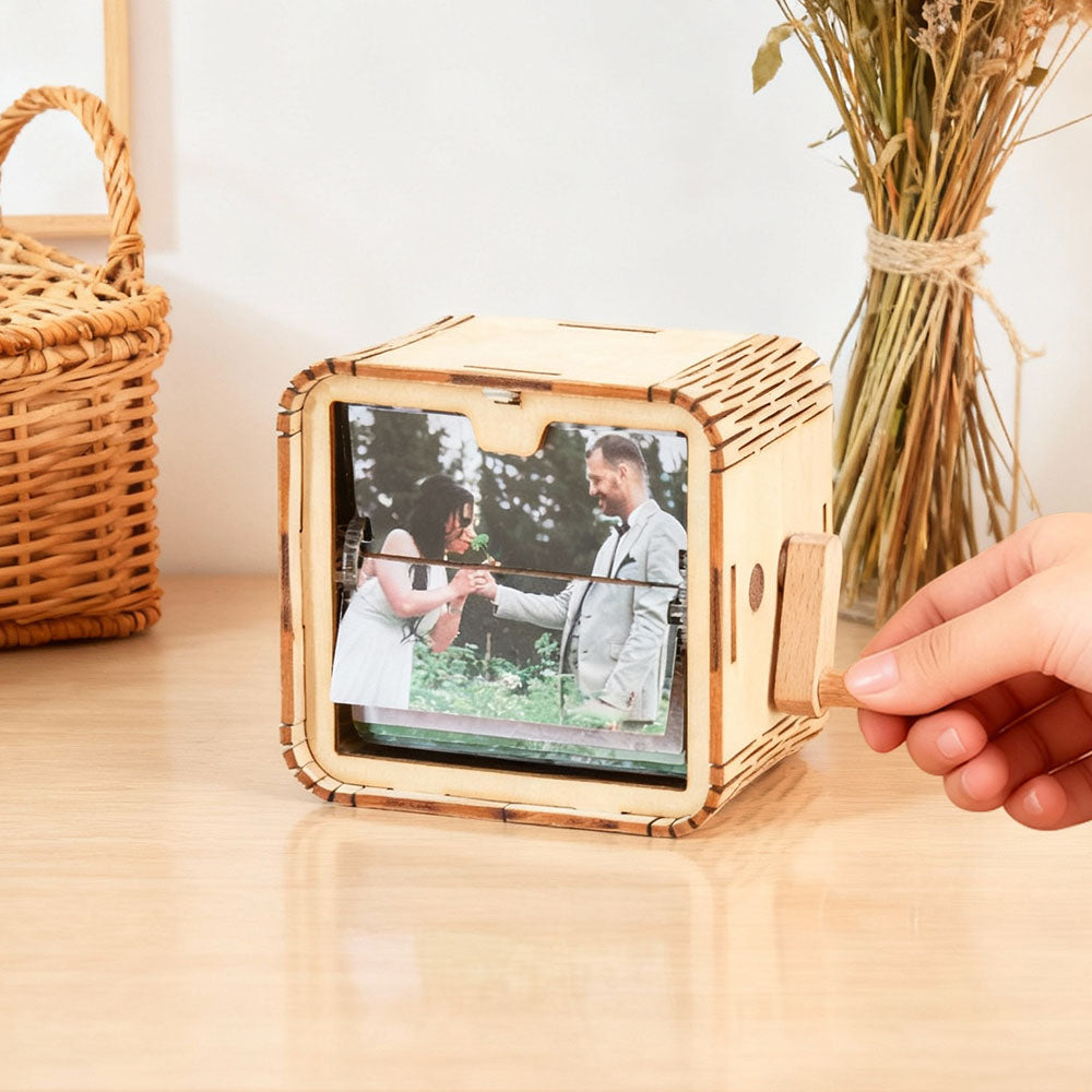 Custom 16 Photo Music Flipbook Wooden Album with Light