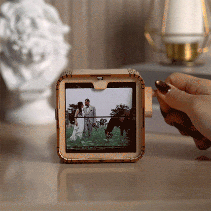 Custom 16 Photo Music Flipbook Wooden Album with Light